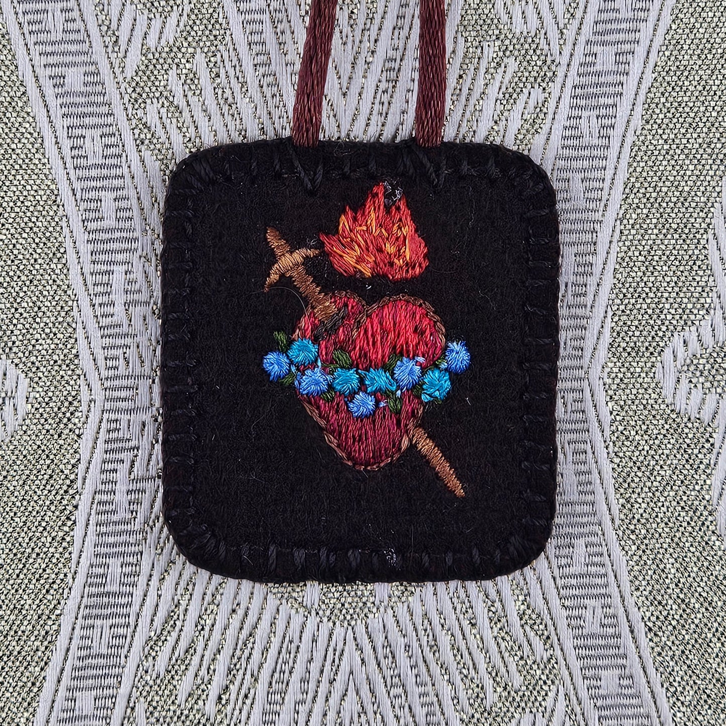 Embroidered Brown Wool Scapular*Jesus and Mary Sacred and Immaculate Hearts*Red*18 Satin Cord Straps