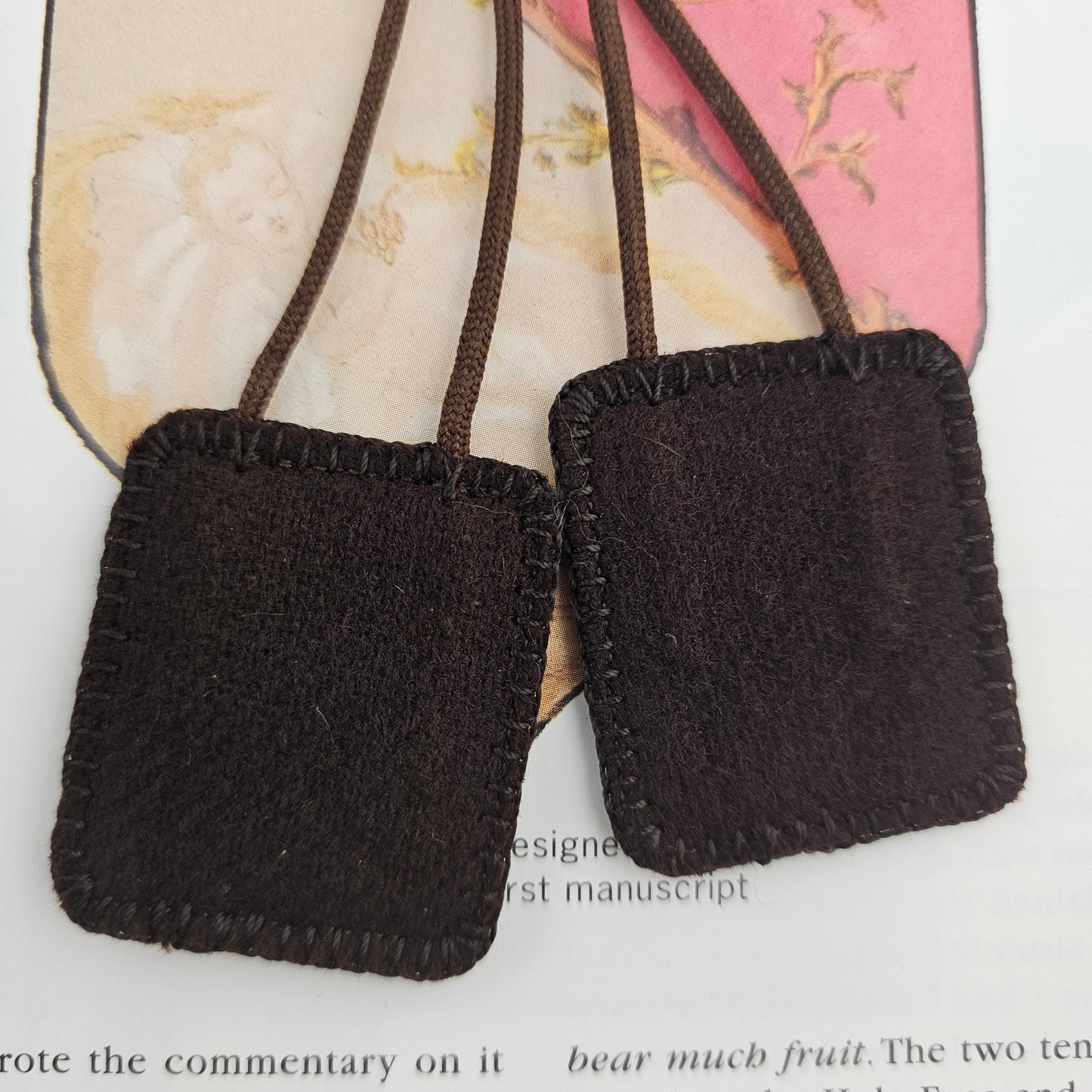 Simple Brown Wool Scapular*Plain without Embroidery*Large*20 Inch Cord Straps